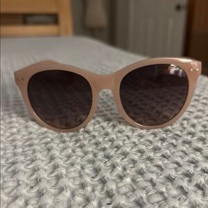 Chic Pink Sunglasses